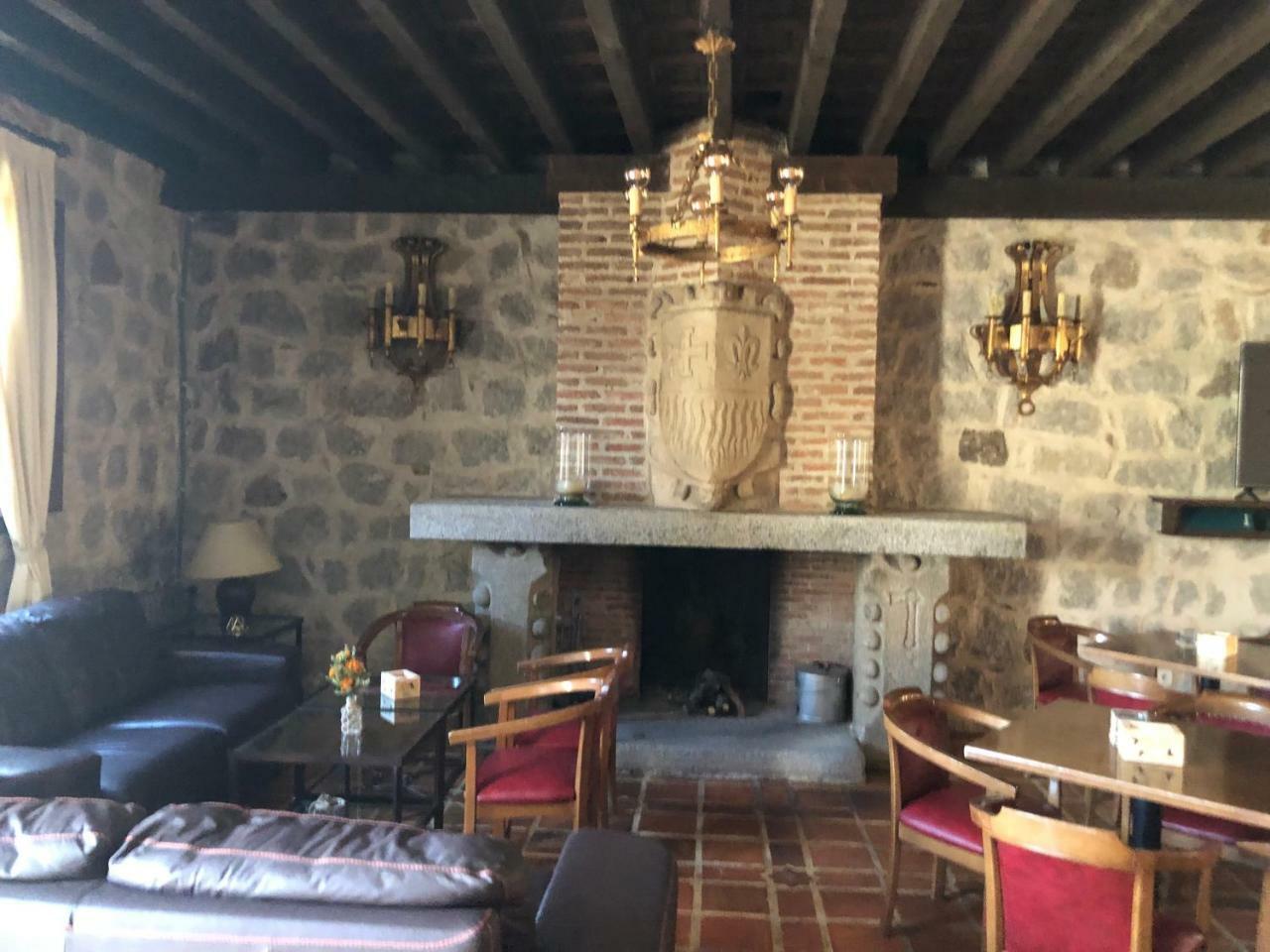Hostal Las Paneras Ávila Kültér fotó