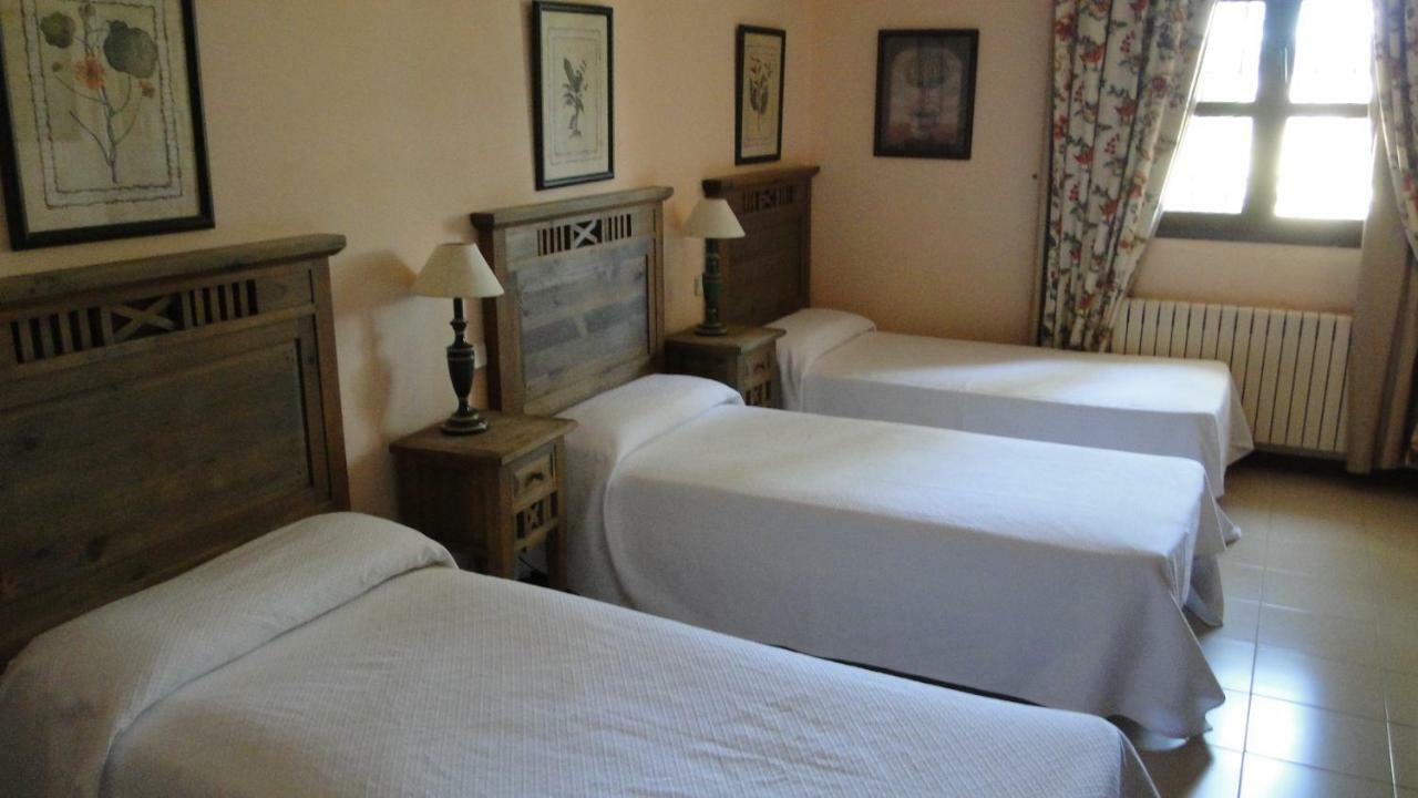 Hostal Las Paneras Ávila Kültér fotó