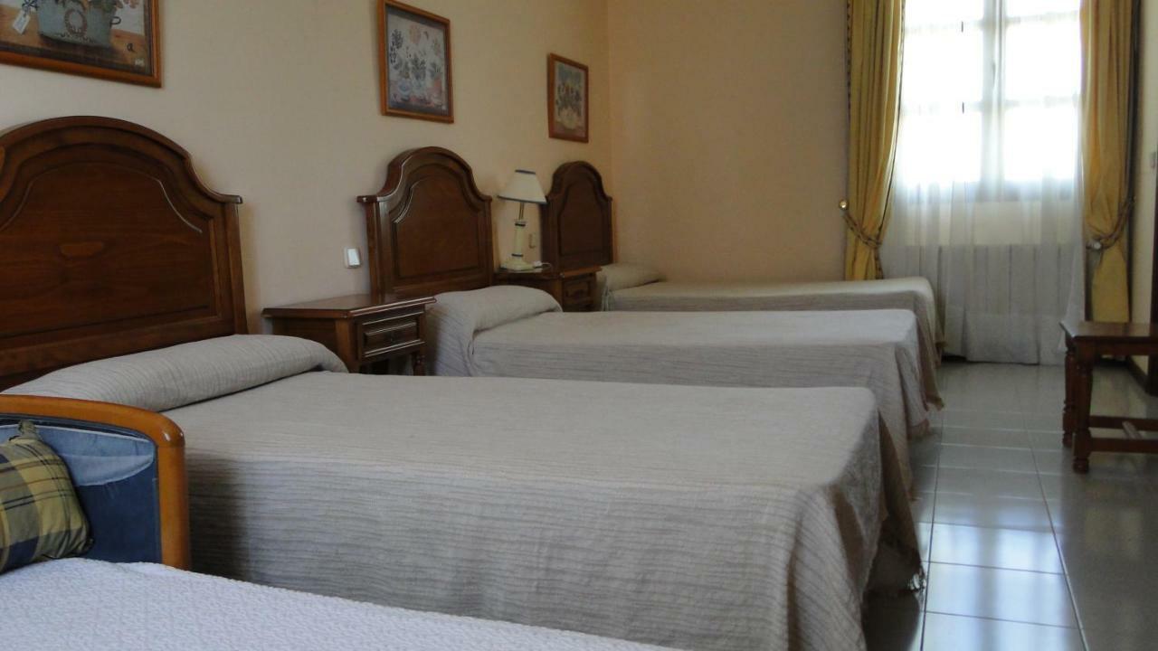 Hostal Las Paneras Ávila Kültér fotó